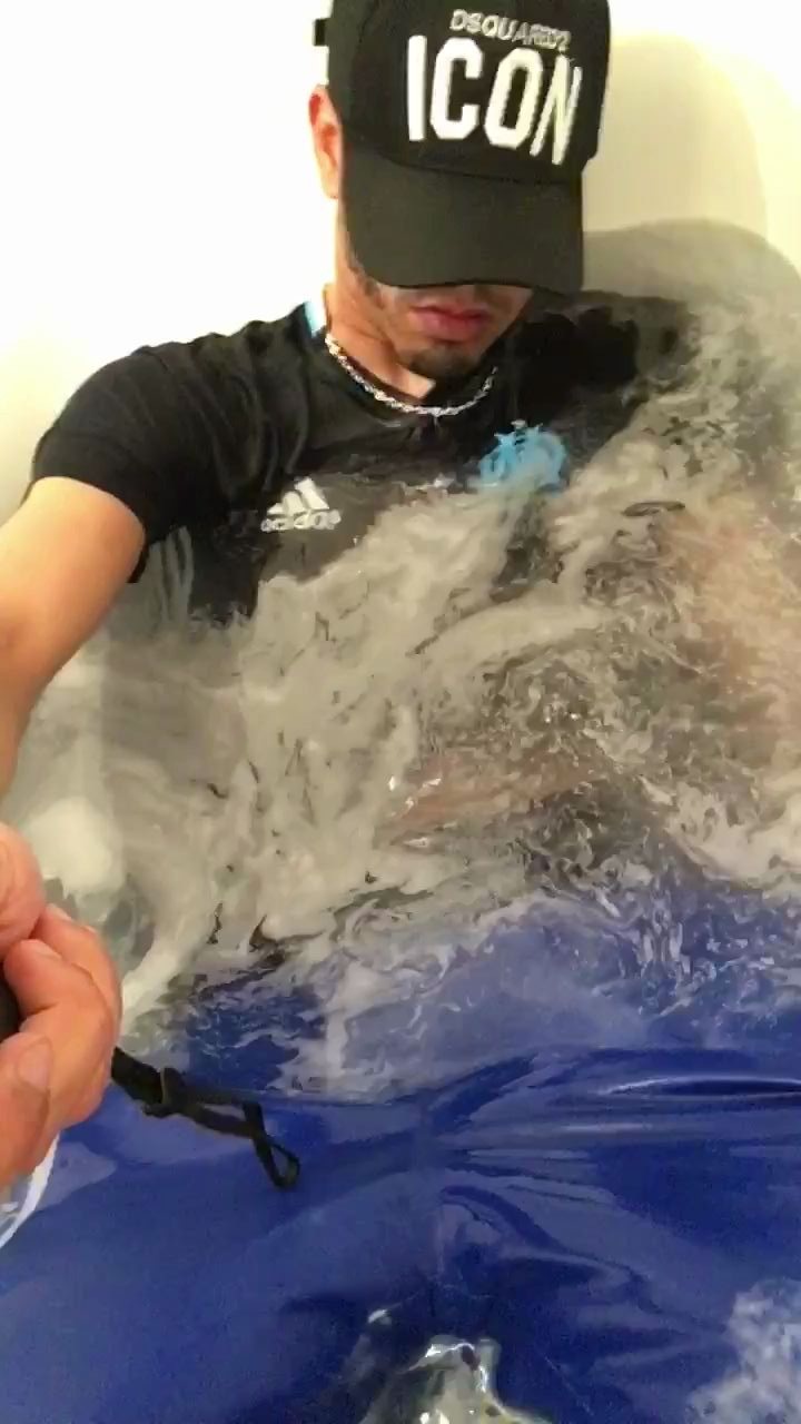 wet_2_main.jpg